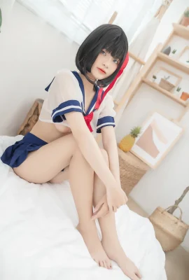 Azami-June (10 photos)