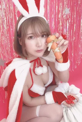 Ken (けんけん) “Christmas Girl Red Ribbon” challenges large-scale text photography (37 Photos)