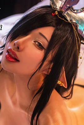 Amaneha HaneAme Black Beast?The noble woman is dyed in Hakuho?Olga Cosplay