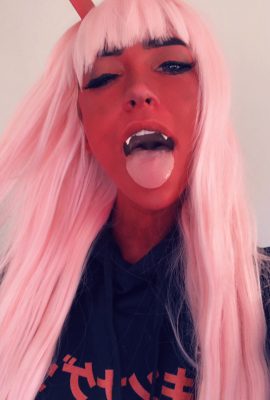 Indigo White – Zero Two