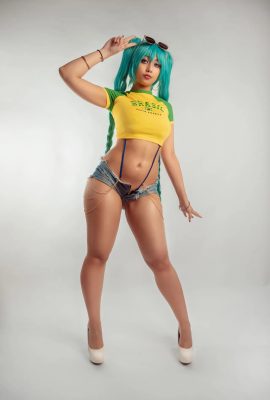 Dira Cosplay – Brazilian Miku