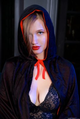 Stella Cardo Riding Hood (120 Photos)
