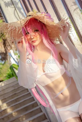 Azur Lane Sucuff Swimsuit @星之Chichi (9 photos)