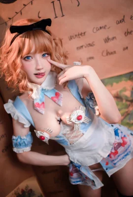 Abao is also a rabbit girl – Alice in Wonderland
