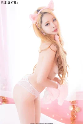 (Banhee) Korean hot girl’s beautiful body is no longer hidden and boldly exposed (53 Photos)