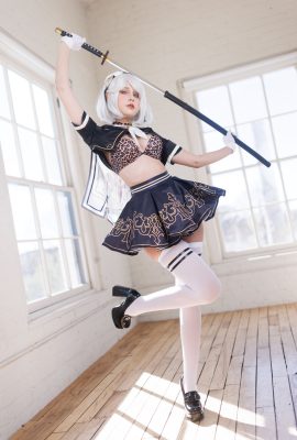 Jean Wanwan – 2B miniskirt