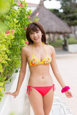 Ikumi Hisamatsu “Will you stay the night?” (83 Photos)