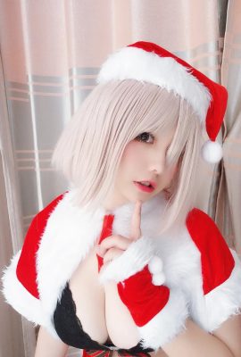 Ah Ban is very happy today – Christmas Maxiu