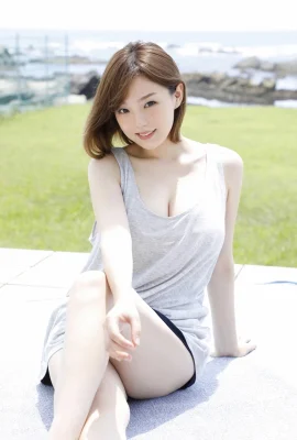 Shinozaki Ai (Gravure Legend is the only one to come back!!! (100 Photos)