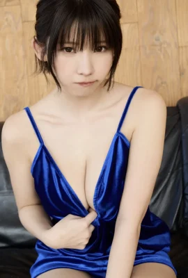 Enako Completely Unreleased 30 Cuts (30 Photos)