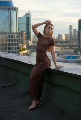 [Nude In Russia]May 28, 2025 – Beautiful Girl – Roof Gene Oryx[72P]