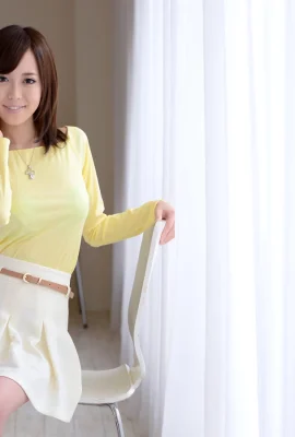 Hitchhiking! Yamate Shiori (15 Photos)