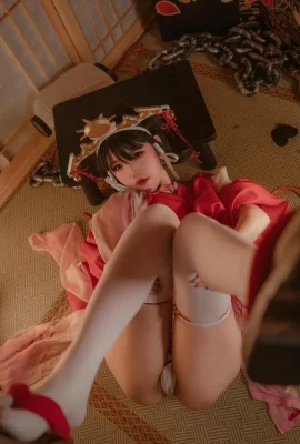 Ah Xun kaOri – Black Beast Witch Girl