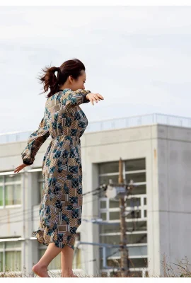 (全可れおな) The body is unscientific and pleasing to the eye without limit (33 Photos)