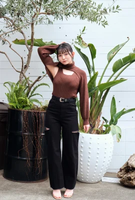 (Sayama ずか) The tender white weapon is so sexy and fascinating (23 Photos)
