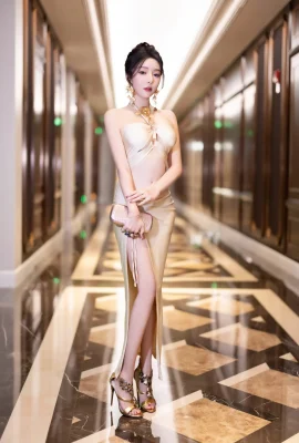 Wang Xinyao’s tulle sensuality (98 Photos)